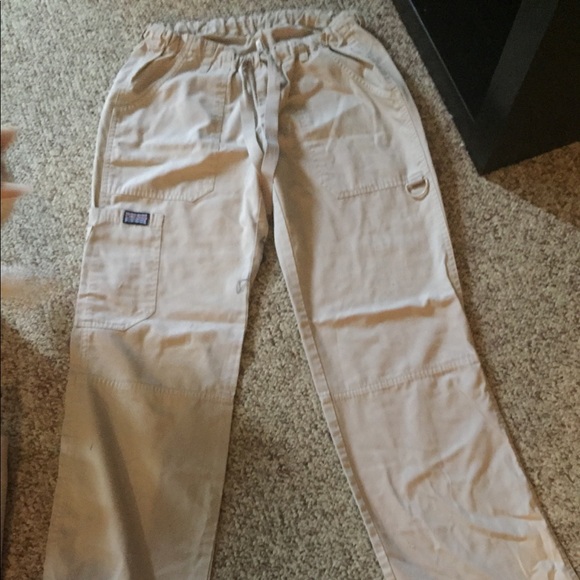 Scrub pants! - Picture 4 of 5